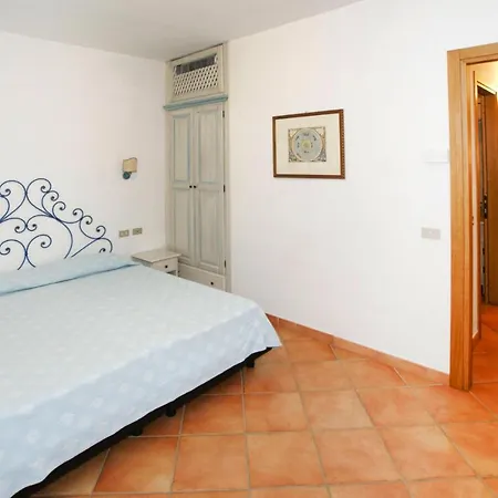 Baia Caddinas - Isr01308-sya *